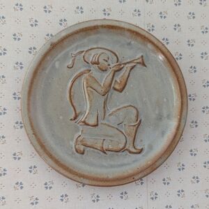 Artistic Ceramic Wall Decor Plate Musician Design Folk Art Asian